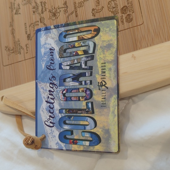 Colorado Map Laser Etched Serving Board - Picture 2 of 2